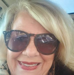 Meet your Posher, Diane